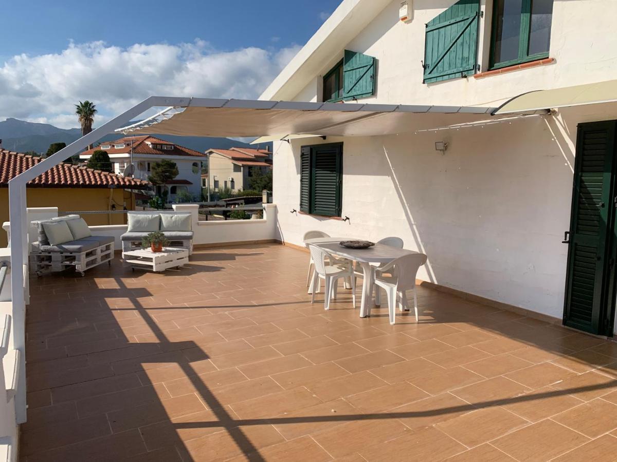 Villa Maria Apartment Capoterra Luaran gambar